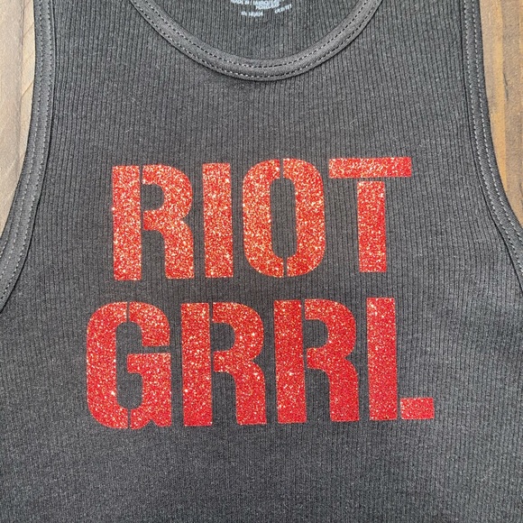 Riot Grrrl Glitter Cropped Shirt - Picture 4 of 4